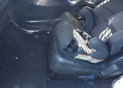 2021 Chrysler Pacifica Touring L z USA, uszkodzony, nr VIN 2C4RC1BG2MR589059